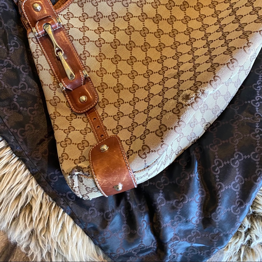 1. Additional pics Brown Gucci Pelham - Picture 5 of 16